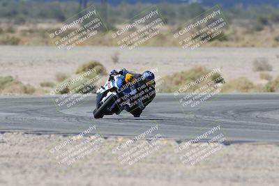 media/Oct-05-2025-CVMA (Sun) [[beeef4f201]]/Race 5-Amateur Supersport Open (Holeshot)/